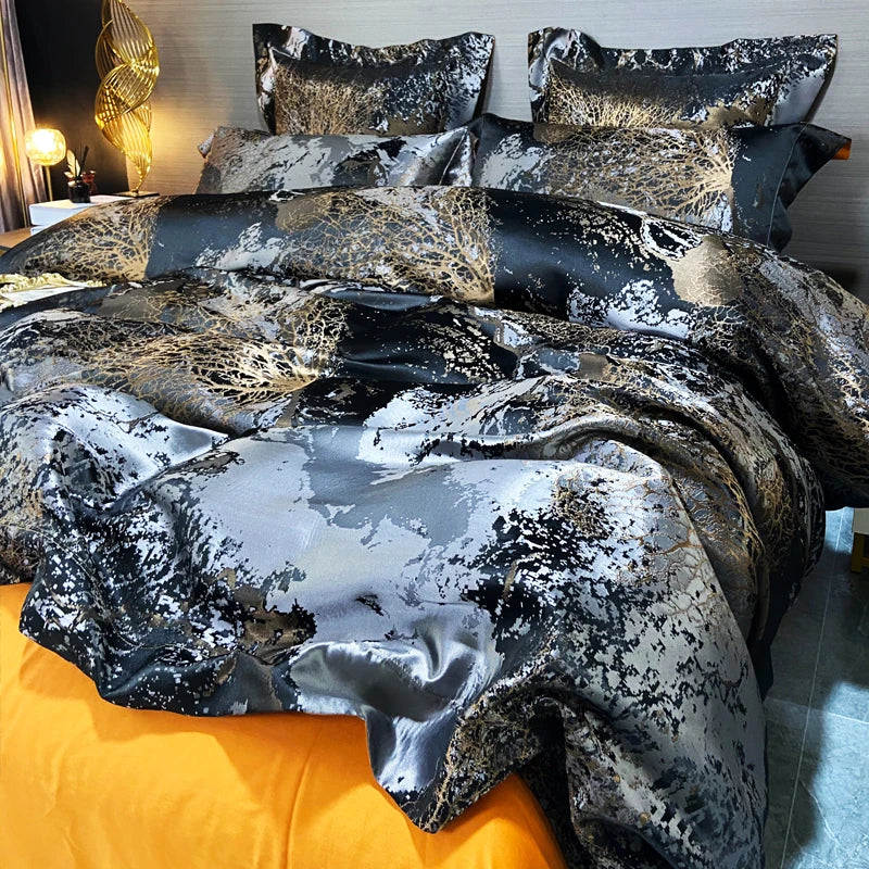 Black & Gold Luxury Jacquard Egyptian Cotton Bedding Set – Satin Finish