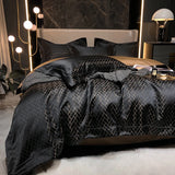 New Luxury Black & Gold Yarn-Dyed Jacquard Bedding Set – Egyptian Cotton, 4 Pieces