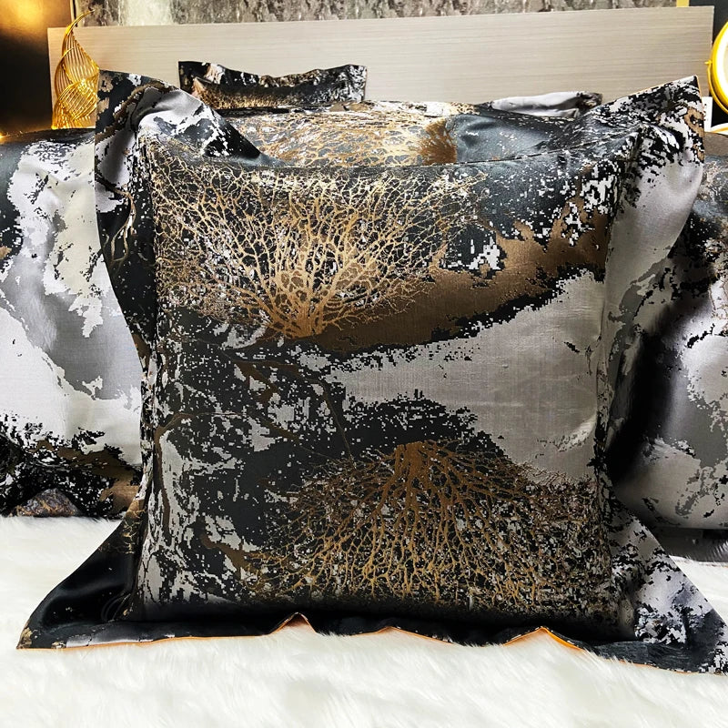 Black & Gold Luxury Jacquard Egyptian Cotton Bedding Set – Satin Finish