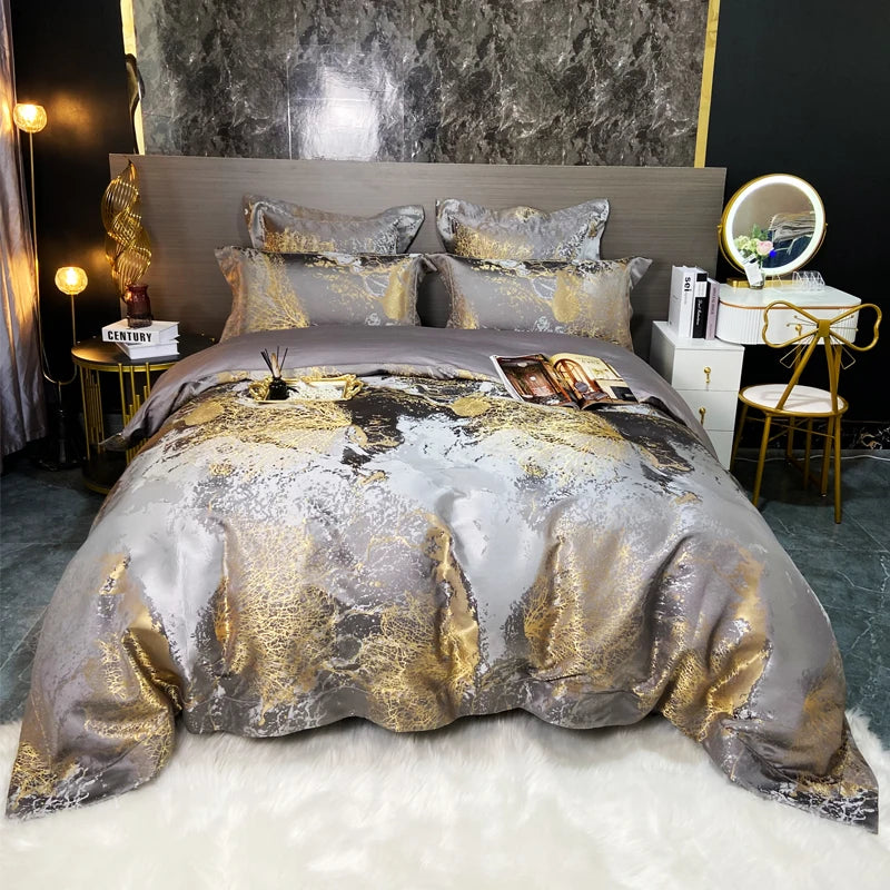 Black & Gold Luxury Jacquard Egyptian Cotton Bedding Set – Satin Finish