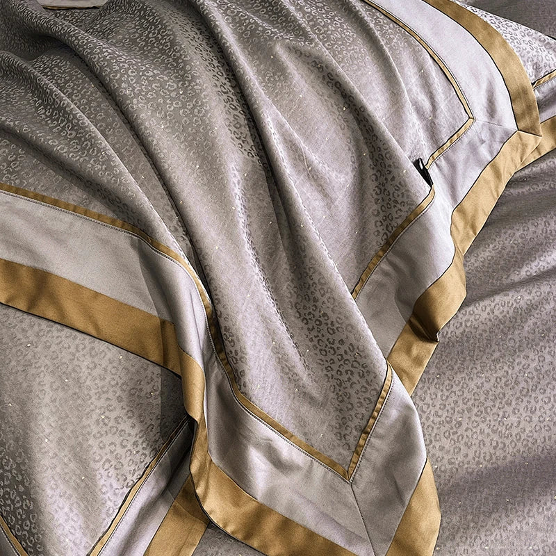 1000TC Egyptian Cotton Jacquard Leopard Bedding Set – Luxury Satin Finish
