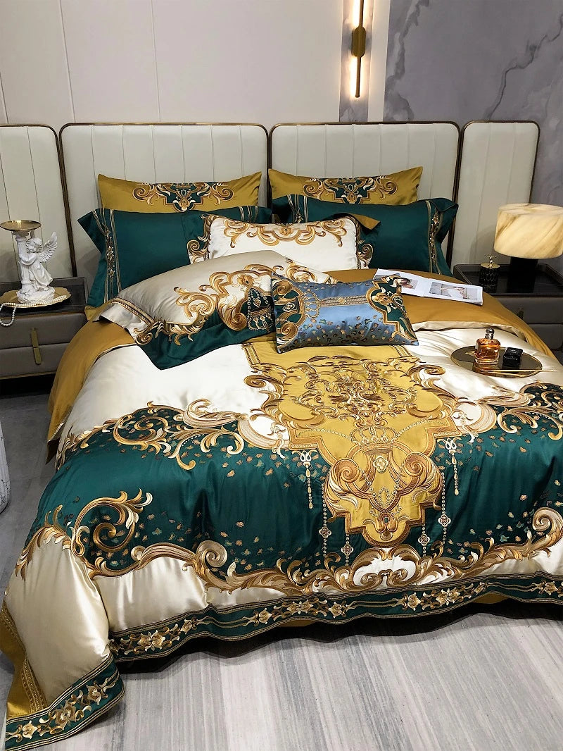Vintage Brocade Bedding Set – High Precision Gold Embroidery, Egyptian Cotton