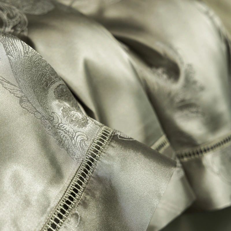 Luxury Damask Jacquard Bedding Set – High Precision Silky Egyptian Cotton, 4 Pieces