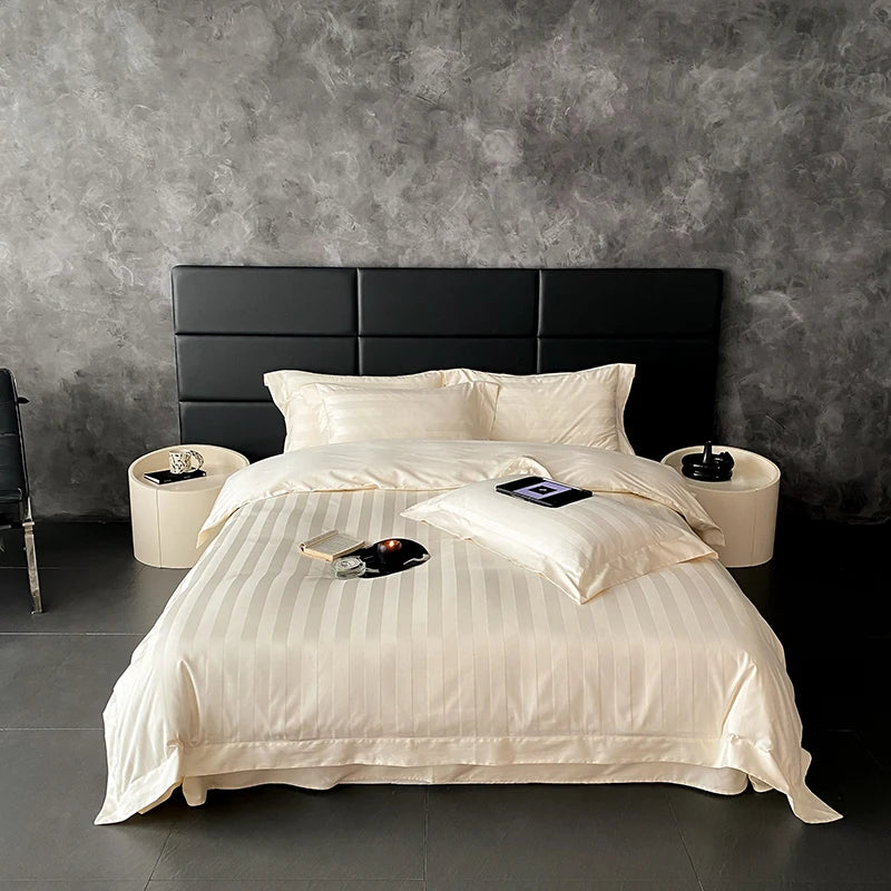 Elegant Purple Floral Jacquard Egyptian Cotton Bedding Set – Luxury Satin Finish