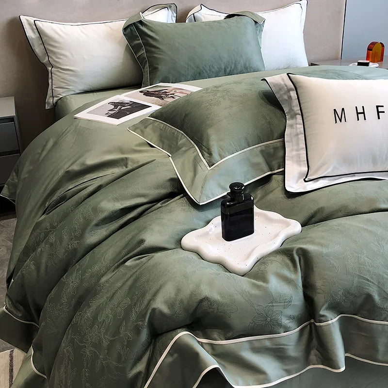 Luxury Satin Jacquard & Egyptian Cotton Patchwork Bedding Set – 4 Pieces