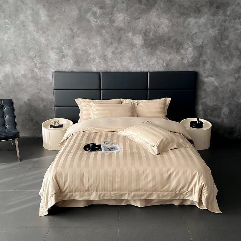 Elegant Purple Floral Jacquard Egyptian Cotton Bedding Set – Luxury Satin Finish