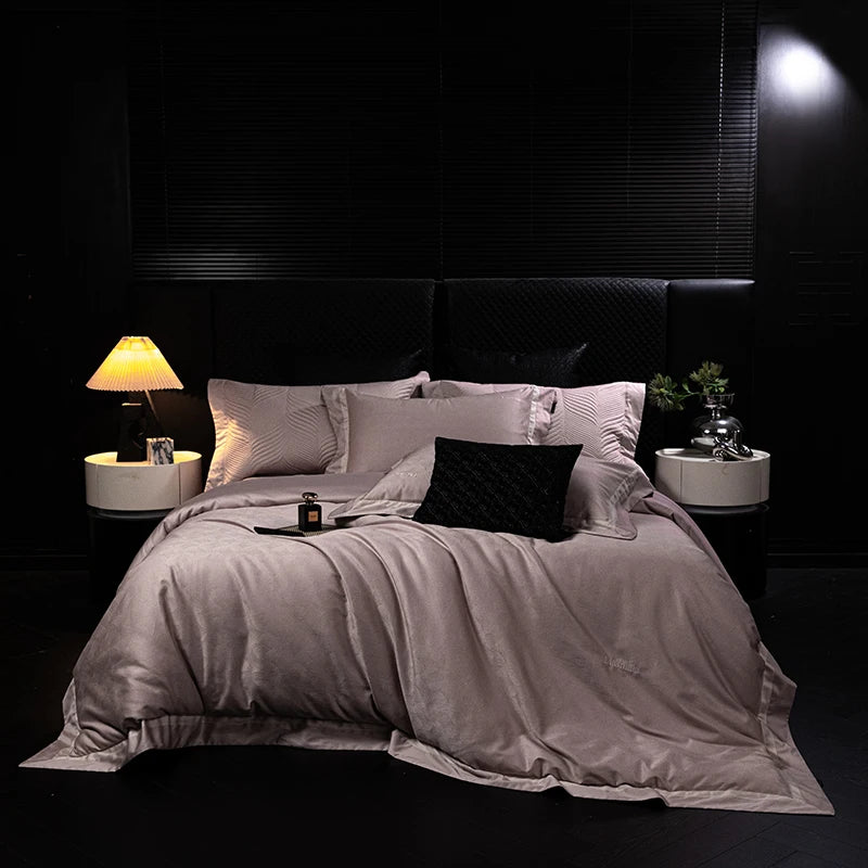 1000TC Egyptian Cotton Jacquard Bedding Set – 4 Pieces, Queen/King Size
