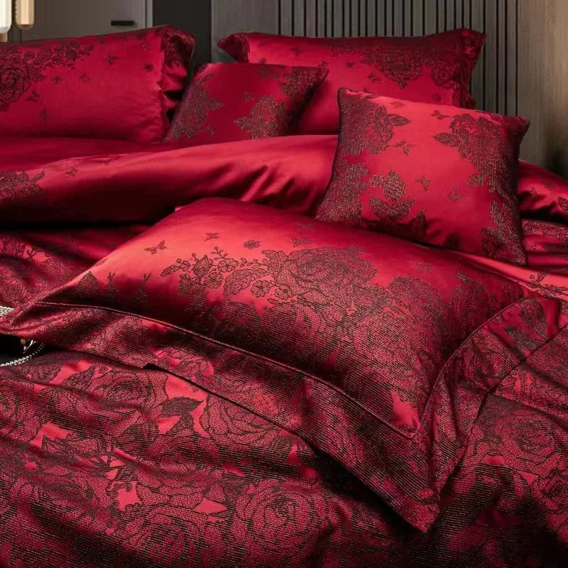 Burgundy Red Luxury Yarn-Dyed Jacquard Bedding Set – 5 Pieces with Decorative Pillow