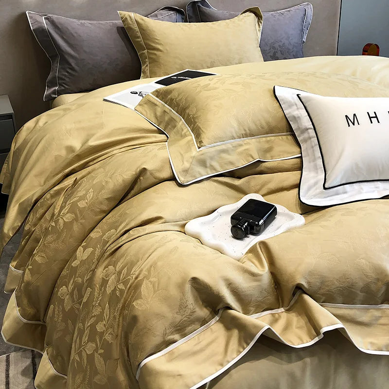 Luxury Satin Jacquard & Egyptian Cotton Patchwork Bedding Set – 4 Pieces