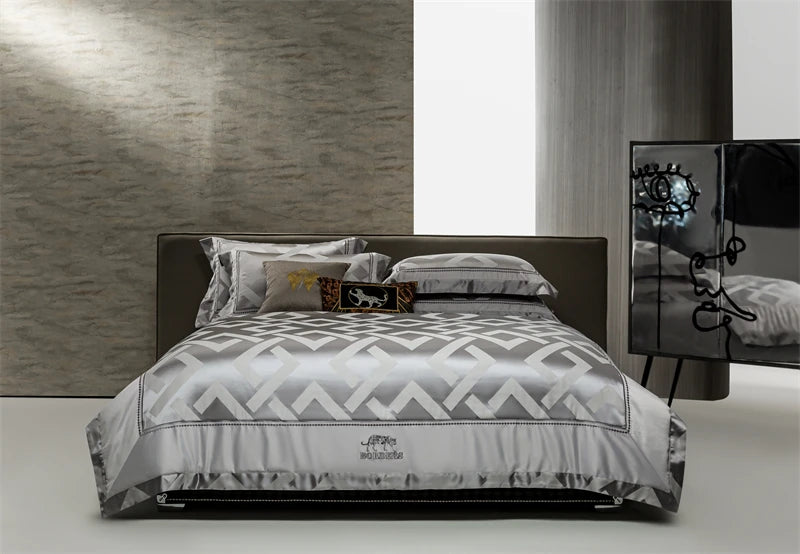 Luxury American Jacquard Brocade Bedding Set – Embroidered Egyptian Cotton